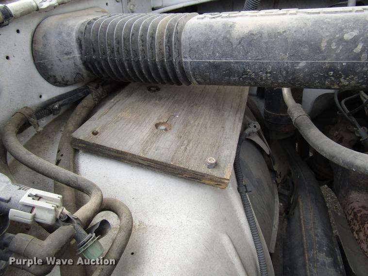 image for item DB6806 2001 Dodge Ram 1500 Quad Cab pickup truck