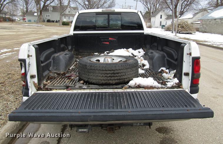 image for item DB6806 2001 Dodge Ram 1500 Quad Cab pickup truck