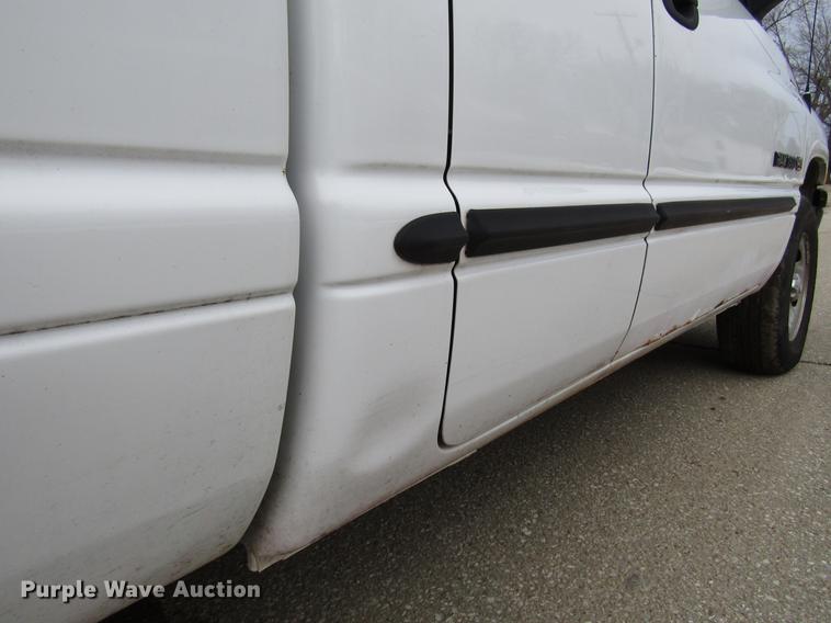 image for item DB6806 2001 Dodge Ram 1500 Quad Cab pickup truck