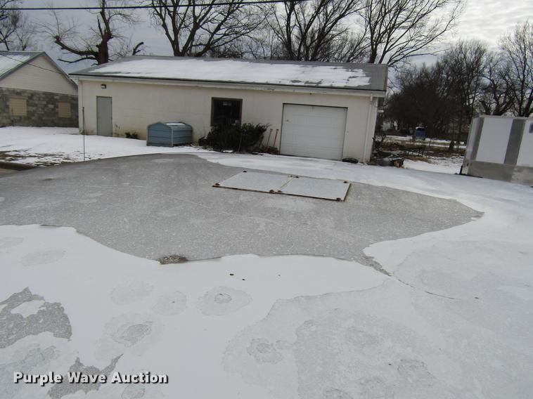 image for item DB6806 2001 Dodge Ram 1500 Quad Cab pickup truck