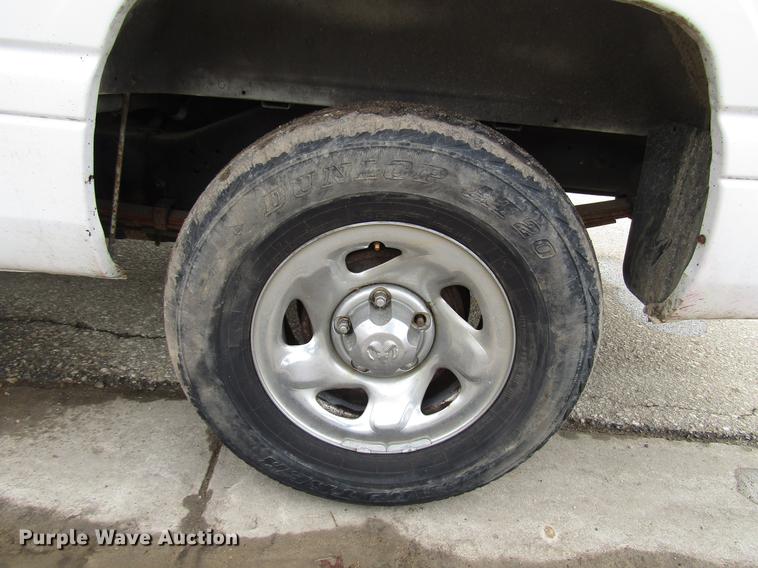 image for item DB6806 2001 Dodge Ram 1500 Quad Cab pickup truck