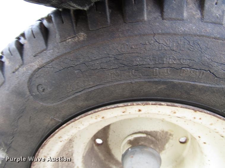 image for item DB6813 Allis Chalmers 716 Hydro lawn mower