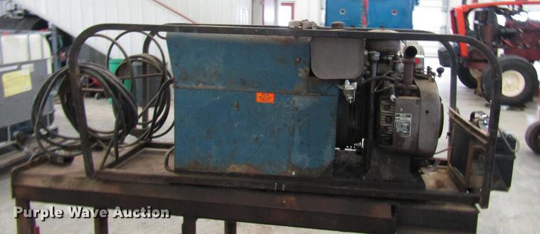 image for item DB6814 Miller welder/generator