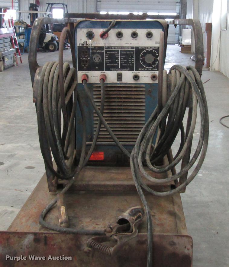 image for item DB6814 Miller welder/generator