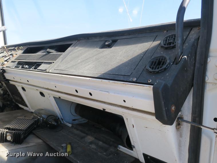 image for item DB8878 1981 Mack MS200 dump flatbed truck