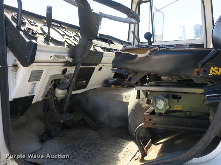 image for item DB8878 1981 Mack MS200 dump flatbed truck