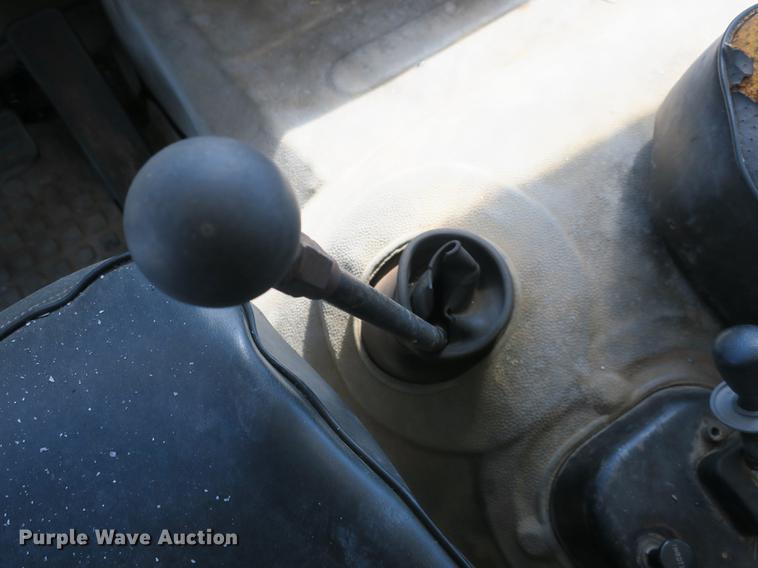 image for item DB8878 1981 Mack MS200 dump flatbed truck