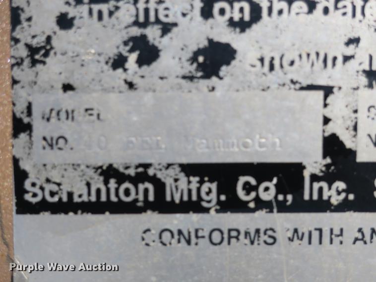 image for item DB8882 2005 Mack refuse truck