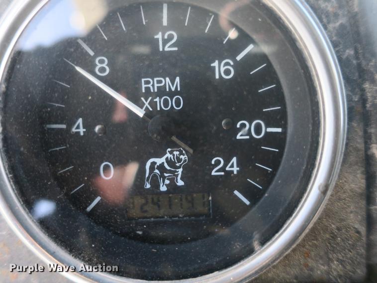 image for item DB8882 2005 Mack refuse truck