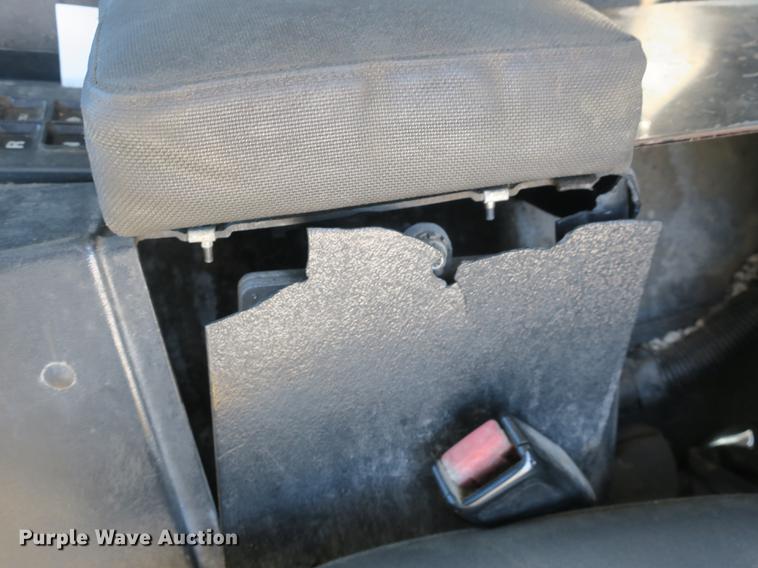 image for item DB8882 2005 Mack refuse truck