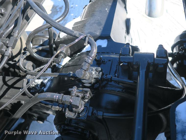 image for item DB8883 1994 Ford L9000 truck cab and chassis