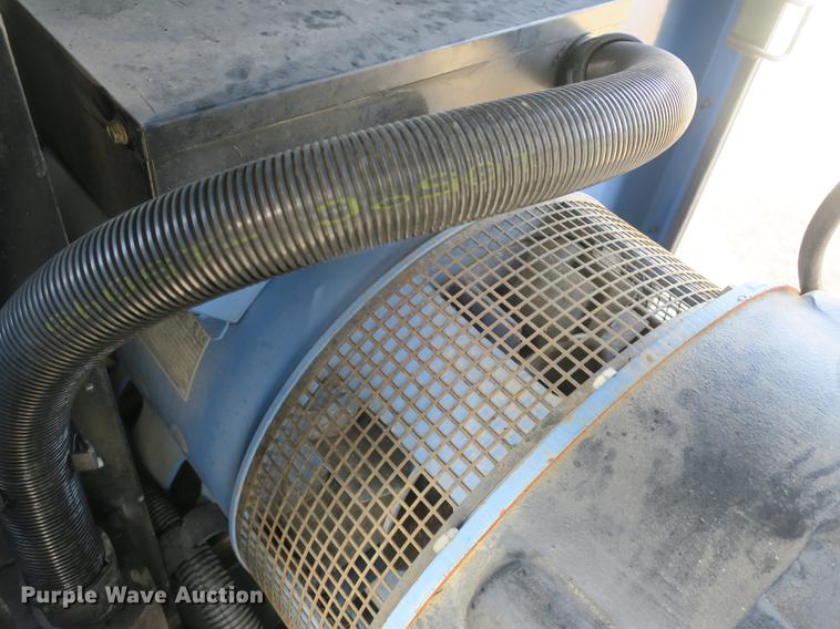 image for item DB8884 Sdmo Nexys 2 G400 generator