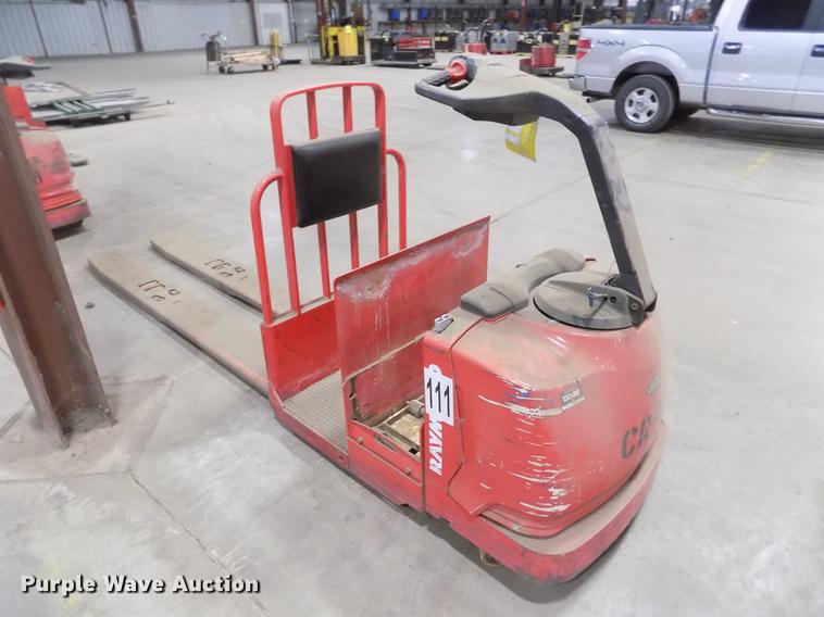 image for item DB9001 Raymond 8500 pallet jack