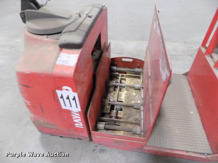 image for item DB9001 Raymond 8500 pallet jack