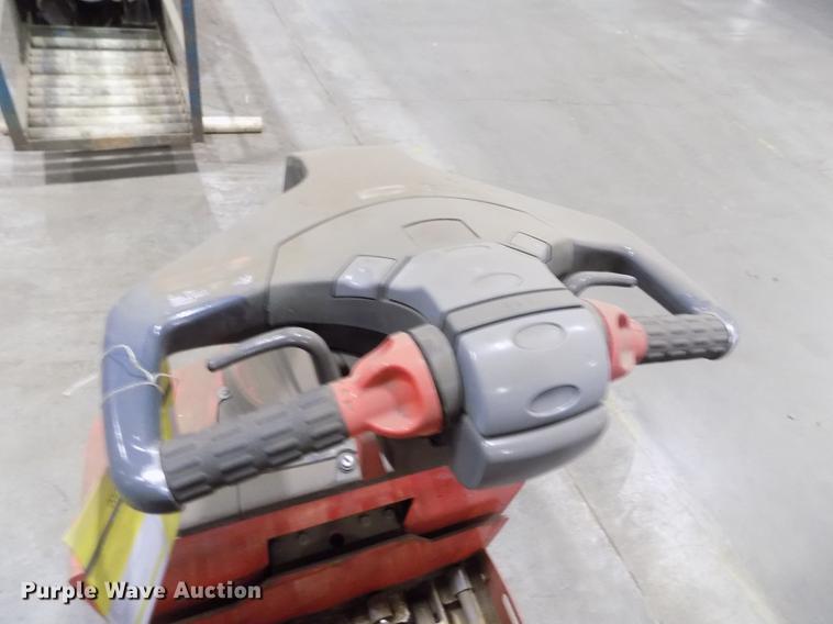 image for item DB9001 Raymond 8500 pallet jack