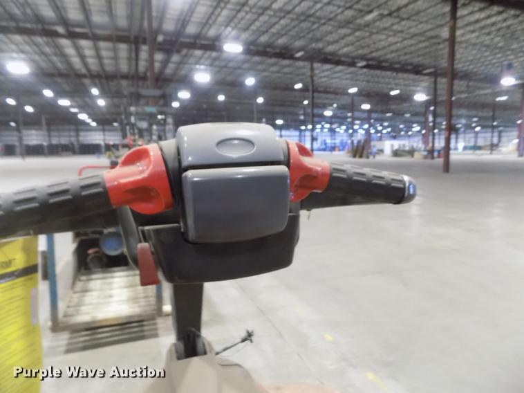 image for item DB9001 Raymond 8500 pallet jack