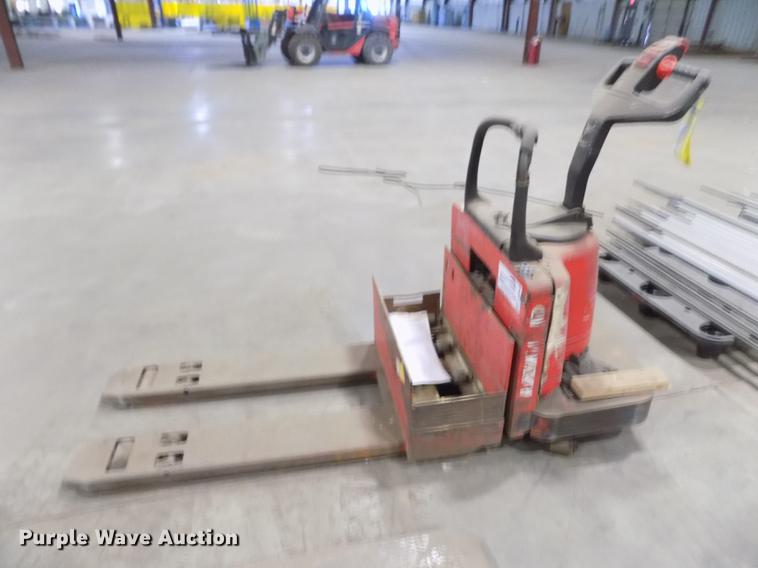 image for item DB9002 Raymond 112TM-FRE60L pallet jack