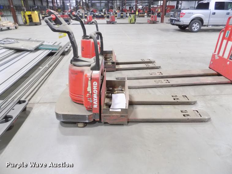 image for item DB9002 Raymond 112TM-FRE60L pallet jack