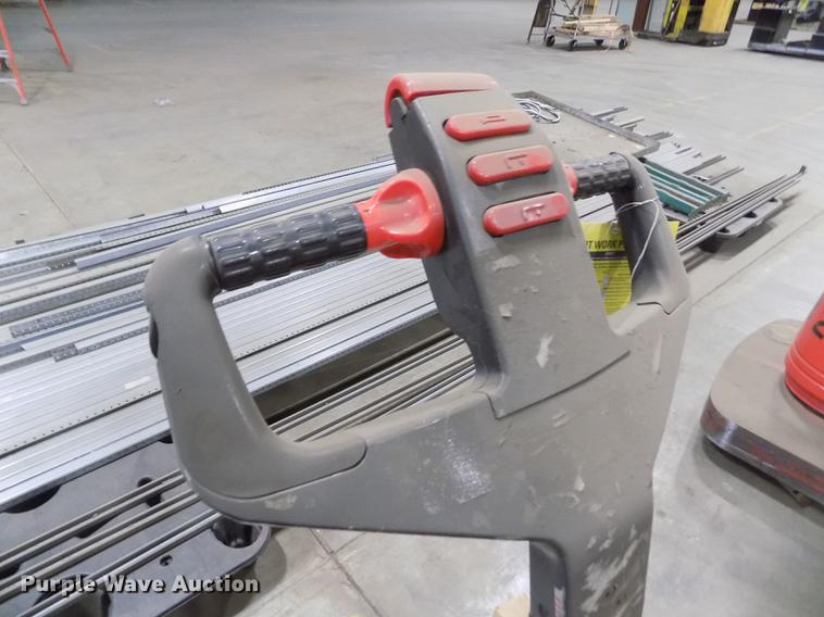 image for item DB9002 Raymond 112TM-FRE60L pallet jack