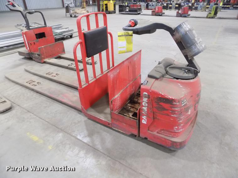 image for item DB9003 Raymond 8500 pallet jack
