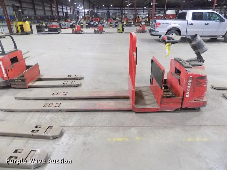 image for item DB9003 Raymond 8500 pallet jack