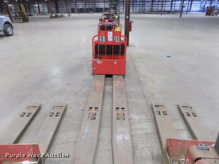 image for item DB9003 Raymond 8500 pallet jack