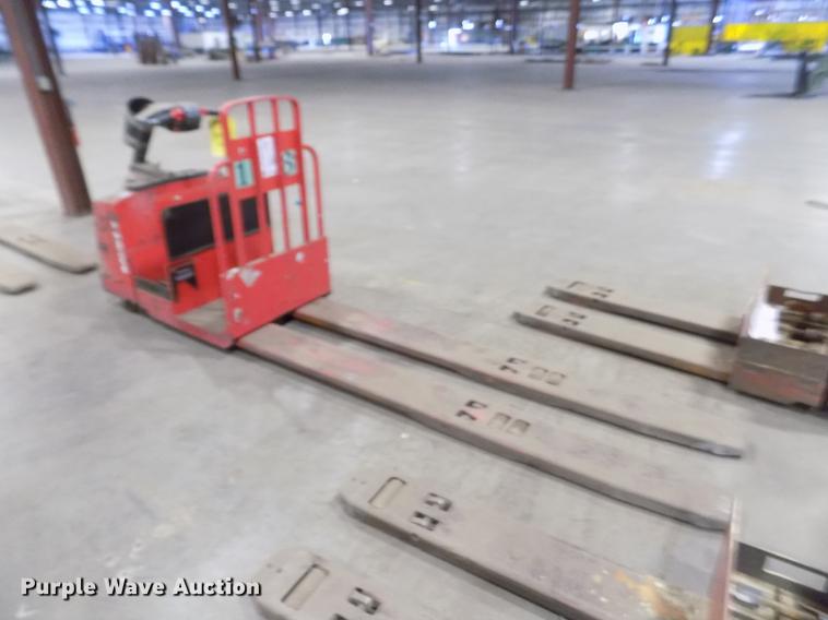 image for item DB9003 Raymond 8500 pallet jack