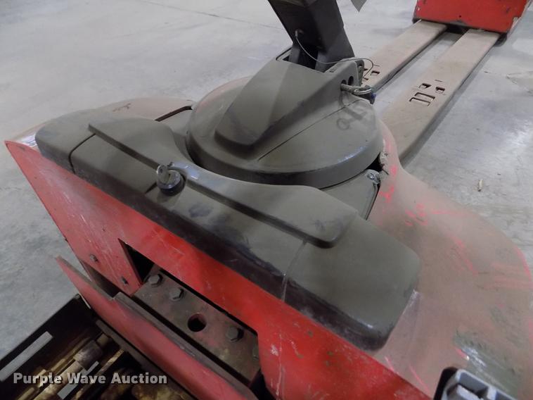 image for item DB9003 Raymond 8500 pallet jack