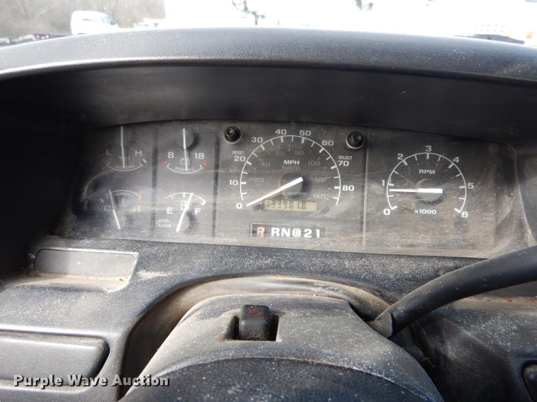 image for item DC8734 1997 Ford F250 flatbed pickup truck