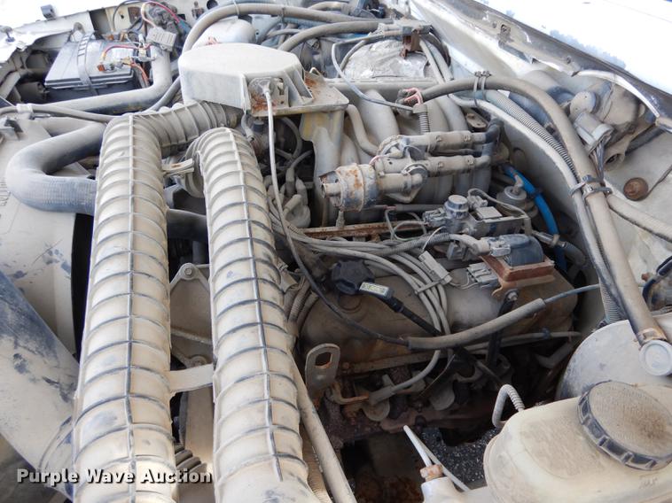 image for item DC8734 1997 Ford F250 flatbed pickup truck