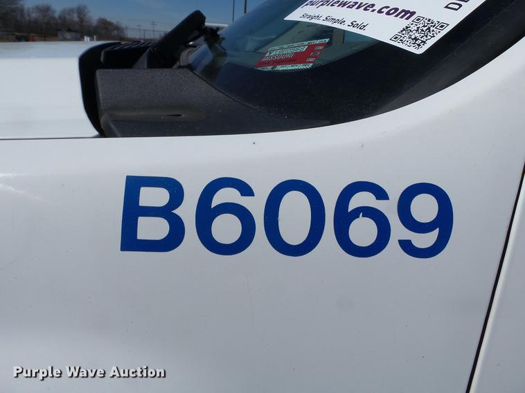 image for item DD2330 2007 Chevrolet Silverado 1500 pickup truck