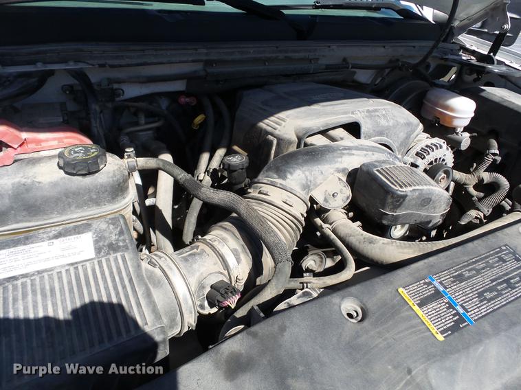 image for item DD2330 2007 Chevrolet Silverado 1500 pickup truck