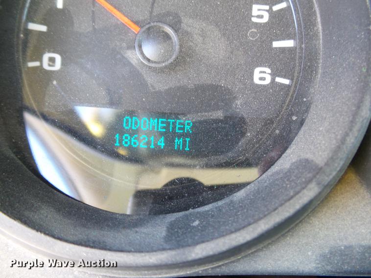 image for item DD2330 2007 Chevrolet Silverado 1500 pickup truck