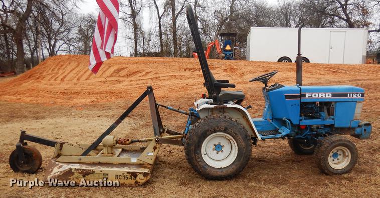 image for item DD3642 Ford 1120 MFWD tractor