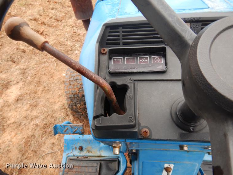 image for item DD3642 Ford 1120 MFWD tractor