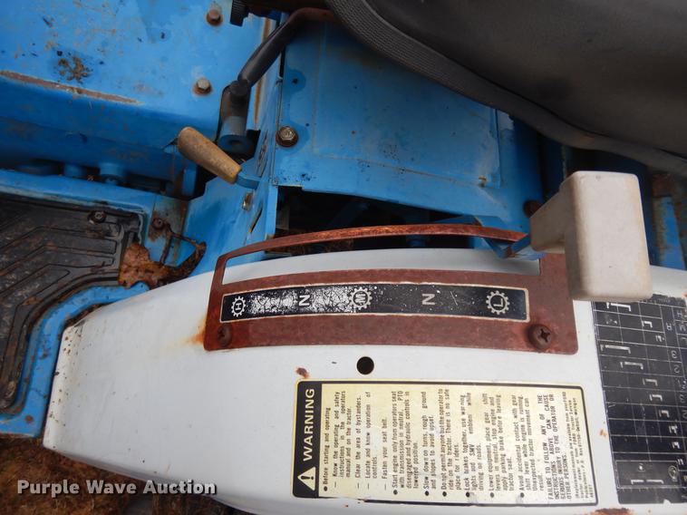 image for item DD3642 Ford 1120 MFWD tractor