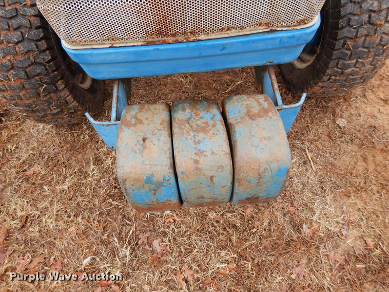 image for item DD3642 Ford 1120 MFWD tractor