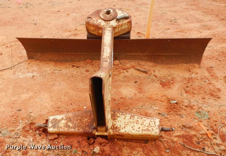 image for item DD3642 Ford 1120 MFWD tractor