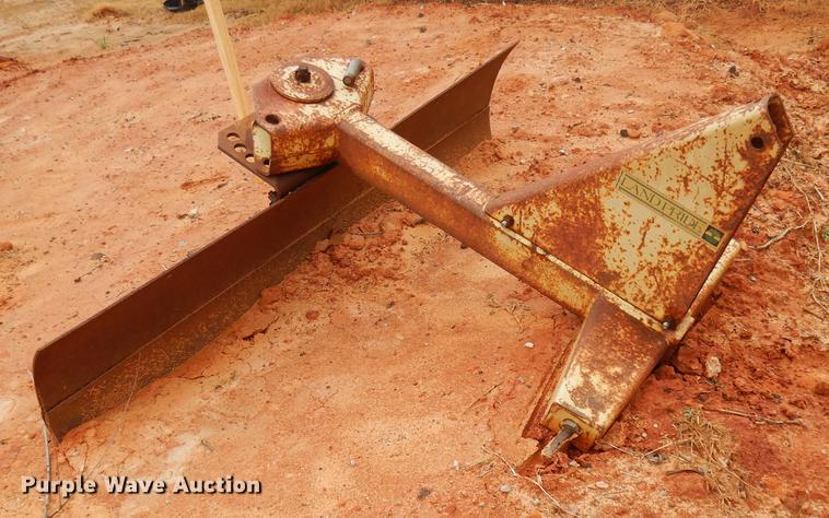 image for item DD3642 Ford 1120 MFWD tractor