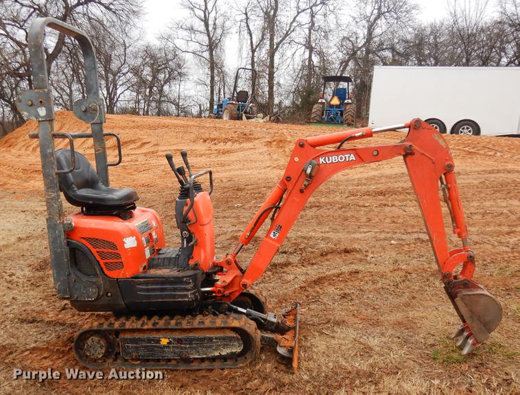 image for item DD3644 Kubota K008-3 mini excavator