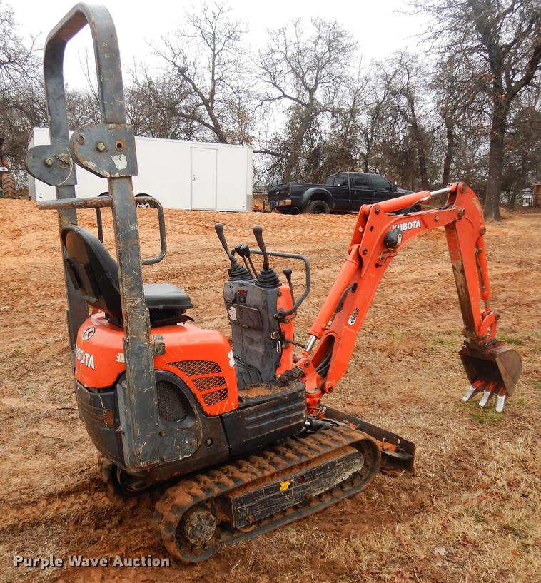 image for item DD3644 Kubota K008-3 mini excavator
