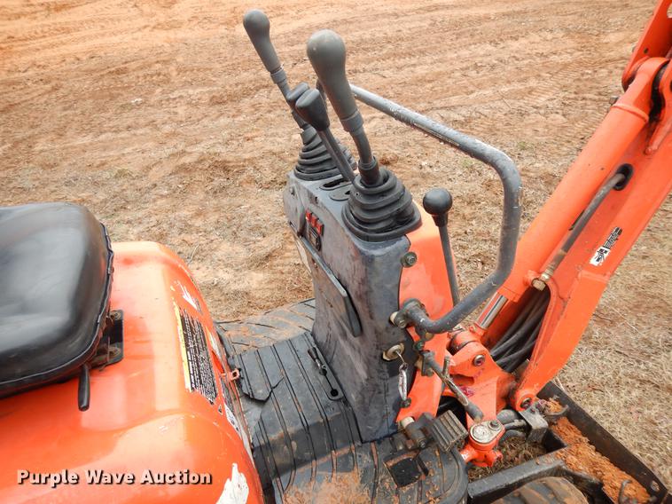 image for item DD3644 Kubota K008-3 mini excavator
