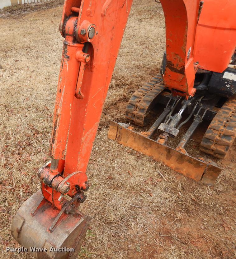 image for item DD3644 Kubota K008-3 mini excavator