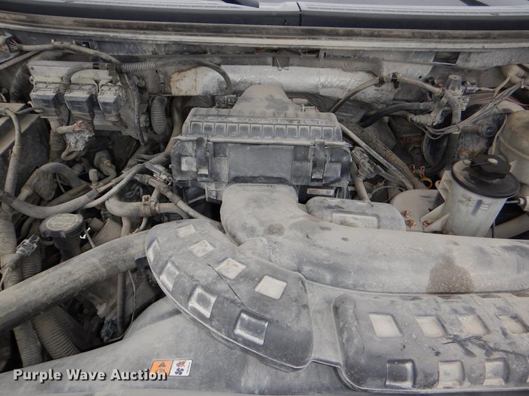 image for item DE0137 2006 Ford F150 XLT SuperCab pickup truck