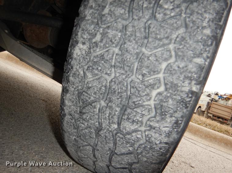 image for item DE0137 2006 Ford F150 XLT SuperCab pickup truck