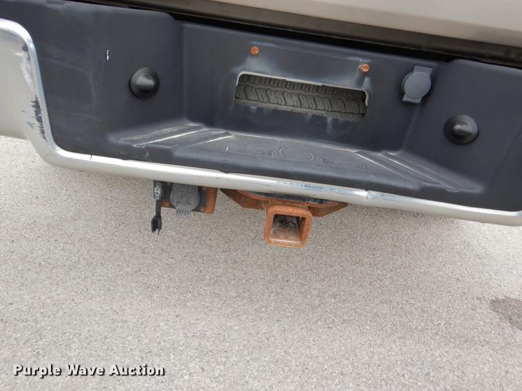 image for item DE0137 2006 Ford F150 XLT SuperCab pickup truck