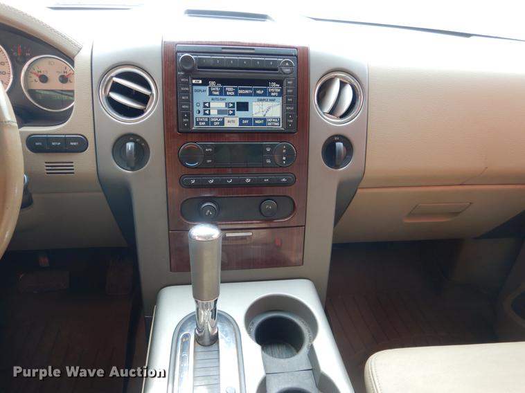 image for item DE3857 2007 Ford F150 Crew Cab pickup truck