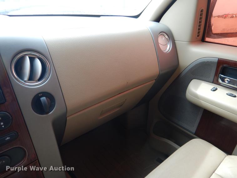 image for item DE3857 2007 Ford F150 Crew Cab pickup truck