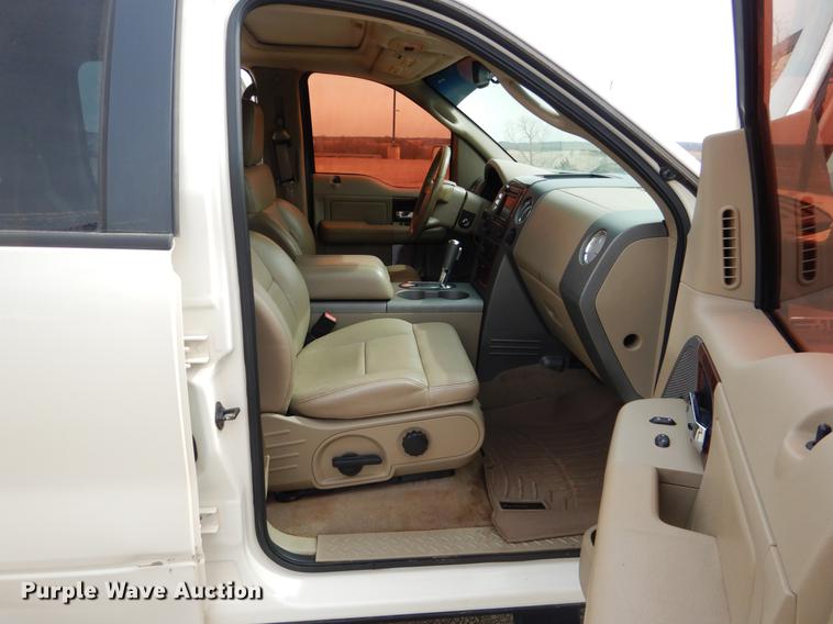 image for item DE3857 2007 Ford F150 Crew Cab pickup truck