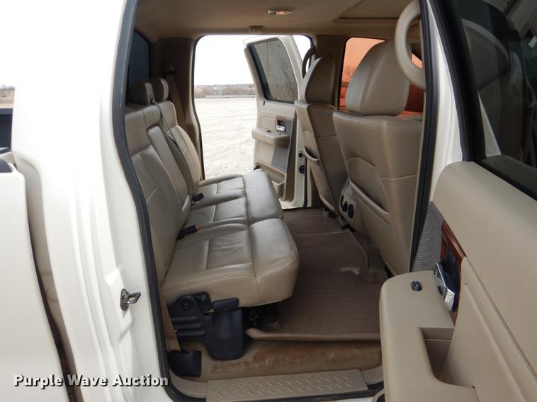 image for item DE3857 2007 Ford F150 Crew Cab pickup truck